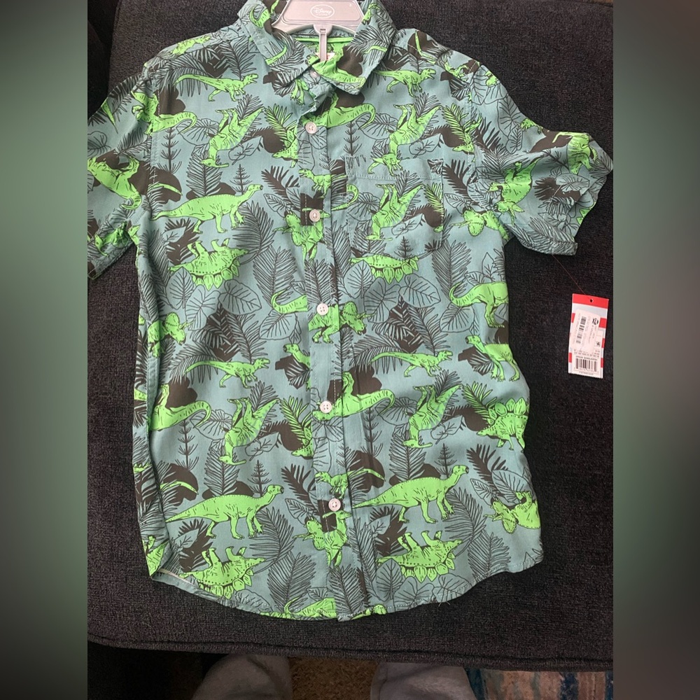 Kids size 8/10. Button up dinosaur shirt. Brand is Cat and Jack.